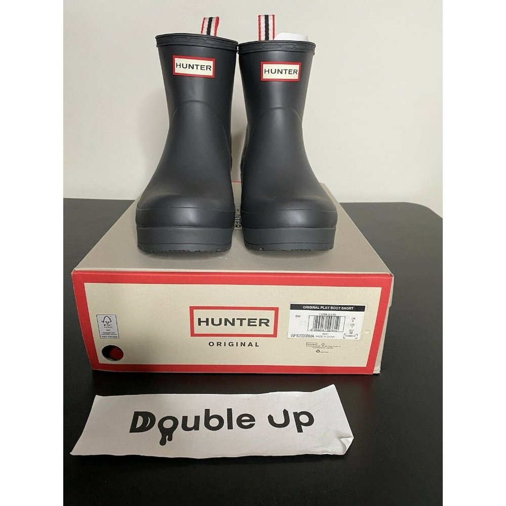 Hunter Original Play Boot Short Size 7 Dark Grey Gray Luna Color Rain Waterproof